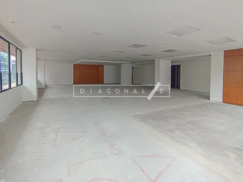 Oficina En Arriendo En Chicó Norte Ii