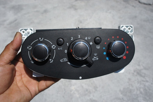 Control De Aire Acondicionado Renault Logan 2014 - 2019