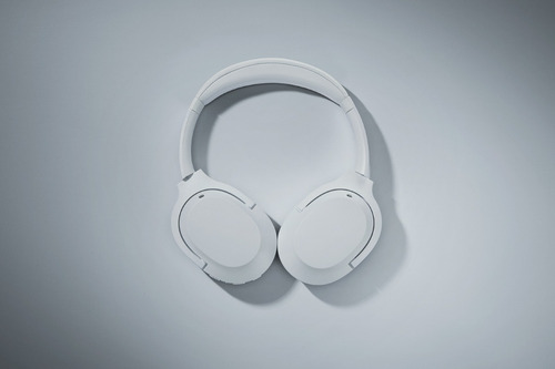 Imagen 7 de 8 de Auricular Gamer Razer Opus X Bluetooth Wireless Mercury