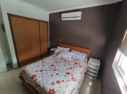 Imagen 9 de 12 de Townhouse En Res. Monte Plata Mp