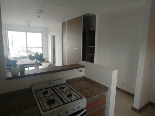 Imagen 4 de 30 de Monoambiente/oficina Con Balcon Sobre Jb Justo Y Vera Apto Profesional