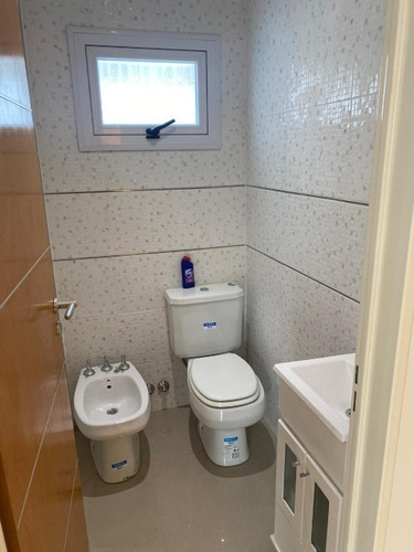 Imagen 9 de 13 de Departamento En Venta En La Tablada