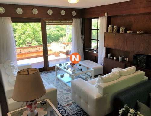 Casa En Venta Y Alquiler, San Rafael, Punta Del Este, 4 Dormitorios.- Ref: 209876