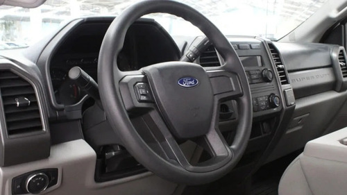 Imagen 3 de 9 de Ford F-450 7.3l Xl At 2022