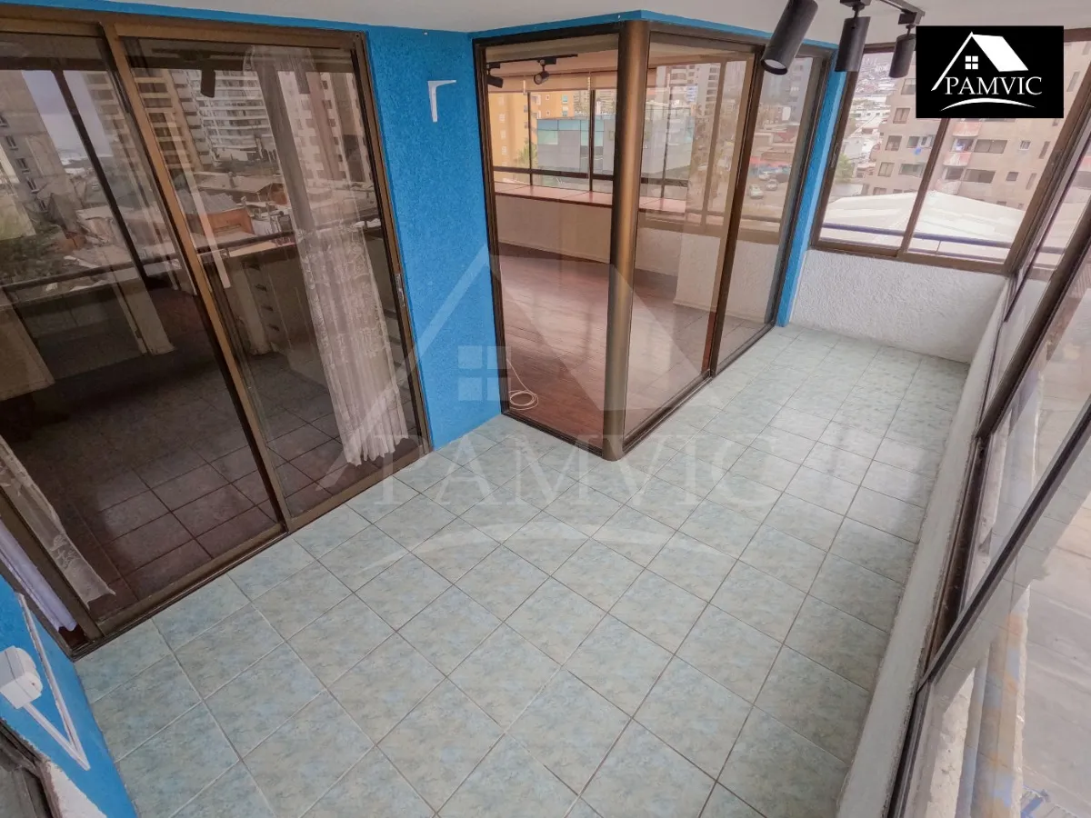 Imagen 5 de 14 de Departamento En Arriendo En Edificio Royal Marine