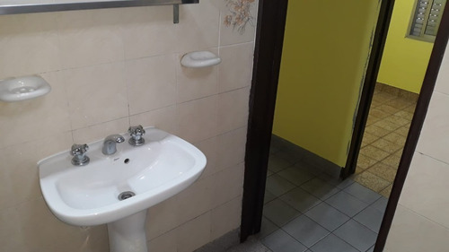 Imagen 14 de 17 de Departamento Tipo Casa En Alquiler En Lanus Este