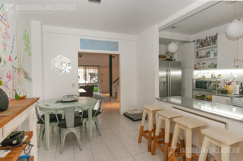 Imagen 12 de 30 de Muy Buen Triplex En La Merced, Lomas De San Isidro!
