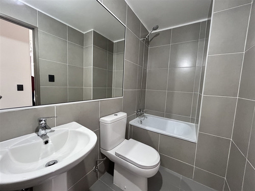 Departamento Nuevo En Arriendo De 2d+2b+1e+1bdg