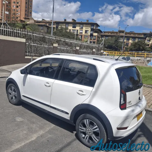 Volkswagen Cross Up 1.0l
