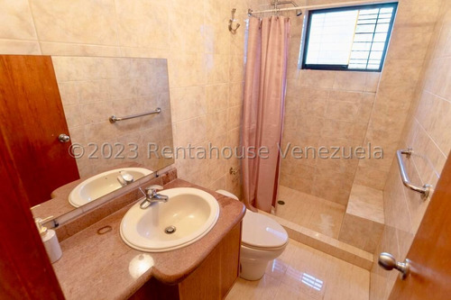 Imagen 24 de 27 de Espectacular Casa Amplia Y Bien Distribuida En Venta Altamira Caracas 23-28229