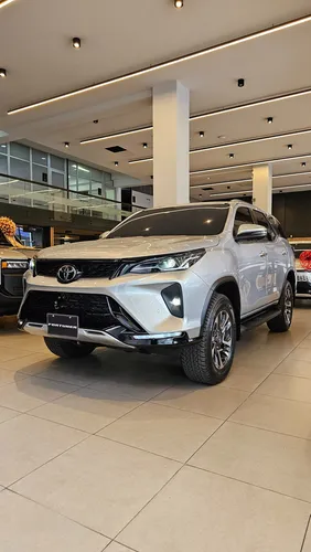 Toyota Fortuner 2.8 Diesel Srv 4X4 At