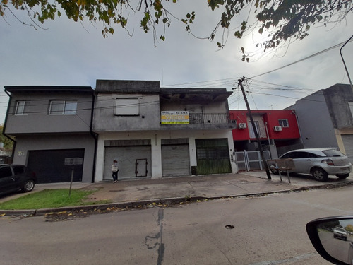 Oportunidad Venta Local Con Departamento Y Casa  Bella Vista