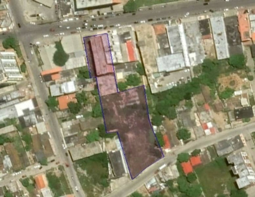 Imagen 8 de 11 de Se Vende Estructura De 6 Pisos Con Parcela De 4200 Metros Avenida Bolivar Vista Al Mar