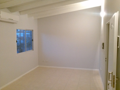 Imagen 11 de 14 de Edificio De Departamentos En Venta, Ideal Inversor, Moron.