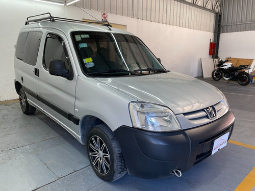 Peugeot Partner Furgon Vidriado C/asientos Nafta/gnc Lzb
