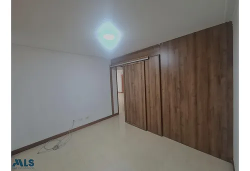 Espacioso Apartamento En Laureles(mls#255855)