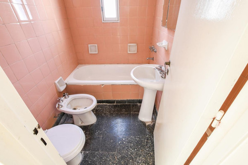 Imagen 8 de 9 de Departamento De 1 Dormitorio En Venta En El Centro De Rosario