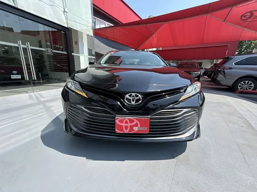 Toyota Camry XLE NAVI