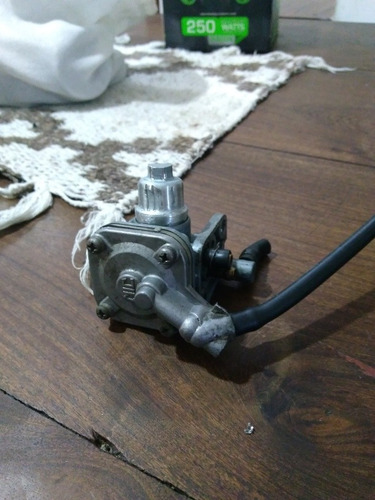 Imagen 3 de 3 de Suzuki Fz 50 Grifo Nafta