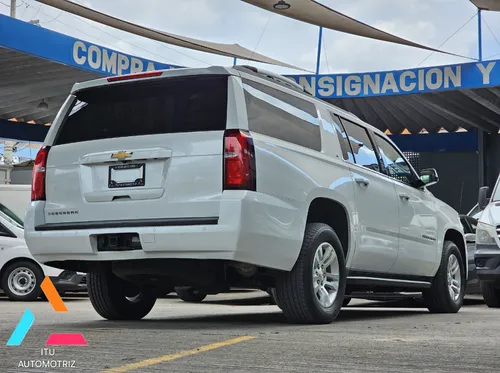 Chevrolet Suburban 5.4 Lt Piel Cubo At
