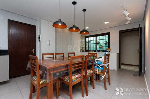 Casa Em Ipanema Com 3 Dormitórios - Lu265702