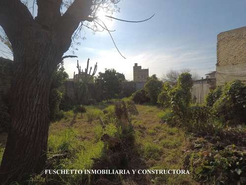 Venta De Terreno 450m2 En Tapiales.