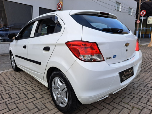 Chevrolet Onix ONIX HATCH JOY 1.0 8V FLEX 5P MEC.