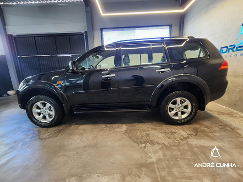 Mitsubishi Pajero Dakar DAKAR/HPE 3.5 4x4 Flex 5p Aut.