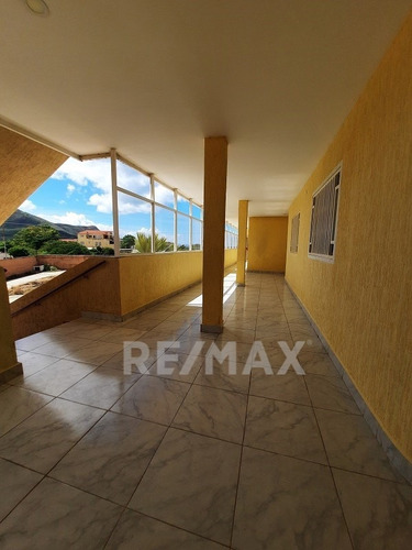 Imagen 8 de 10 de Apartamento En La Urb. Don Mauricio, Juan Griego , Municipio Marcano , Isla De Margarita , Nueva Esparta