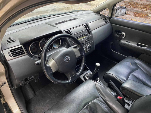 Nissan Tiida 1.8 Tekna 2009