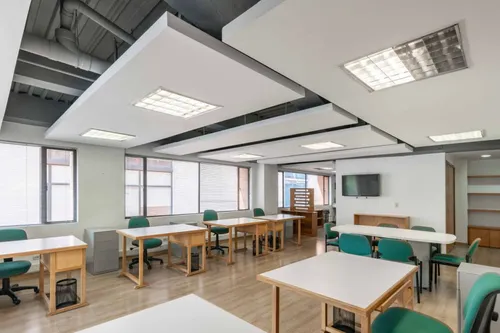 Oficina En Arriendo/venta En Chicó Norte. Cod V21571