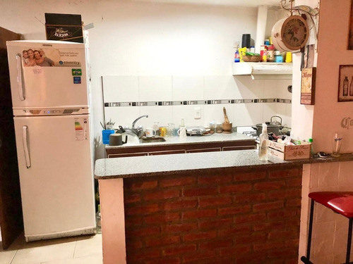Imagen 4 de 7 de Lote Con Mejoras En Muy Buena Ubicación.