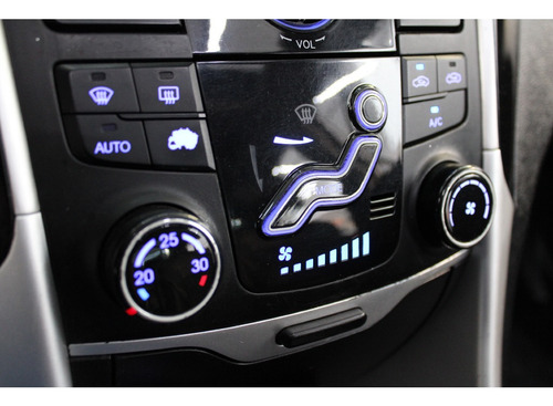 Hyundai Sonata 2.4 MPFI V4 16V 182CV GASOLINA 4P AUTOMATICO