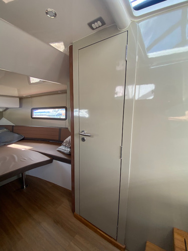 Lancha Triton Flyer 38 Ht Zero A Pronta Entrega