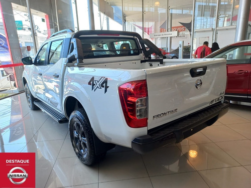 Imagem 6 de 9 de Nissan Frontier Attack 0km 2022 Branco