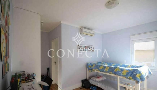 Imagem 6 de 27 de Alphaville 11 | Casa A Venda | Casa Clean | Muita Iluminação Natural | Alameda Tranquila | Proximo A Portaria - Cnc1277