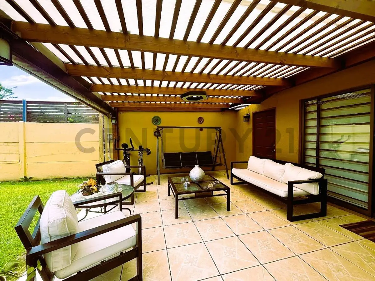 Imagen 2 de 28 de Se Vende Casa Huechuraba, Sector El Carmen