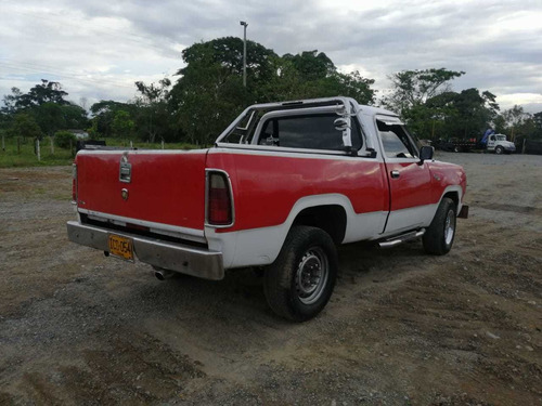 Dodge 100