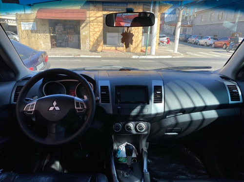 Imagem 5 de 6 de Mitsubishi Outlander 3.0 Gt 2008 - Impecável