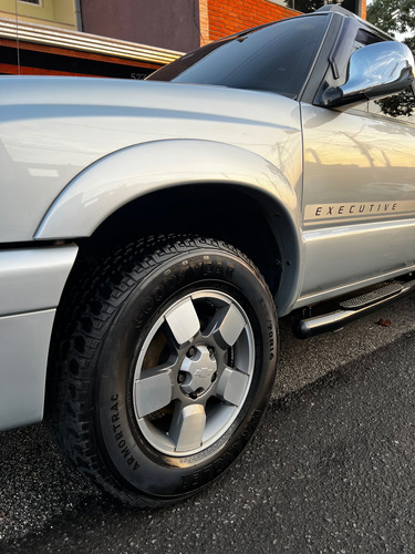 Chevrolet S10 2.4 Executive Cab. Dupla 4x2 Flexpower 4p