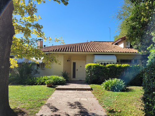 Casa En Venta En Olivos Golf Club