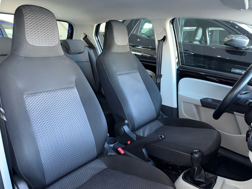 Volkswagen Up! 1.0 MPI MOVE UP 12V FLEX 4P MANUAL