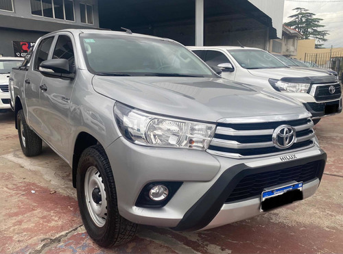Toyota Hilux 2.4 Cd Dx 150cv 4x2 2017