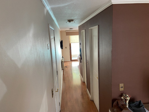 Hermosa Y Amplia Casa En Alto Macul: Lista Para Habitar