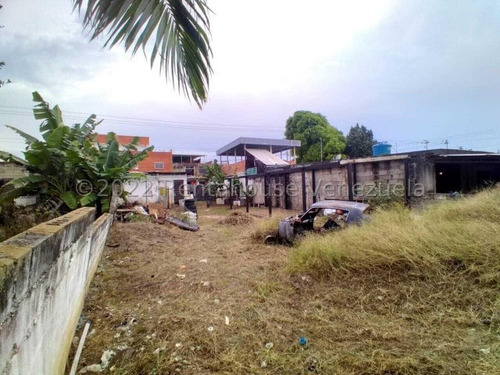 Venta Extenso Terreno Comercial Con 468 Metros, En Un Excelente Punto Comercial Barquisimeto Rc