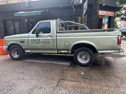 Ford F-100 3.9 D