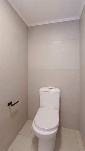Venta Casa 3 Dormitorios 2 Baños Fondo Parrillero - Lagomar