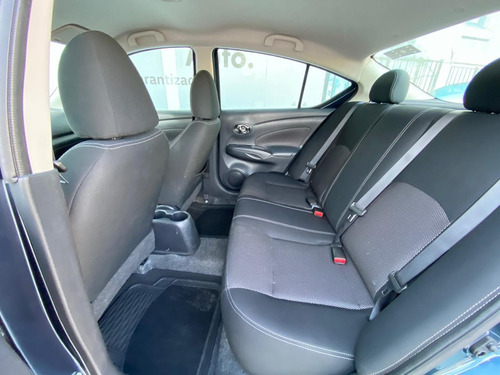 Nissan Versa Advance L4 1.6l At 2017