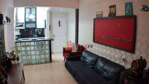 Imagem 3 de 22 de Excelente Apartamento No Tanque! - Ap0487