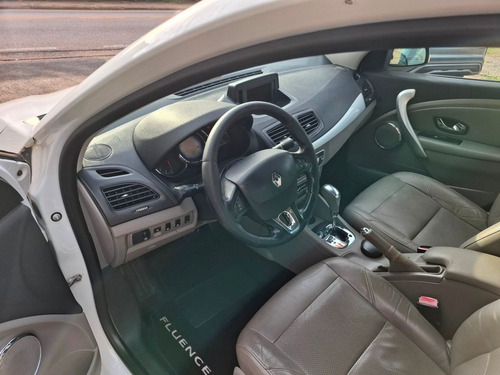 Renault Fluence 2.0 Privilége 16V Flex 4P Automático